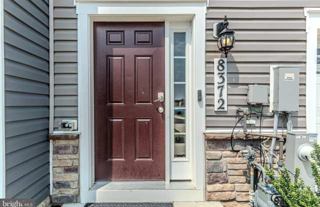 8372 DIETER Drive Gallery 3