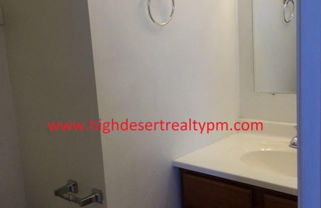 3235 Downey Cir E #C Gallery 4