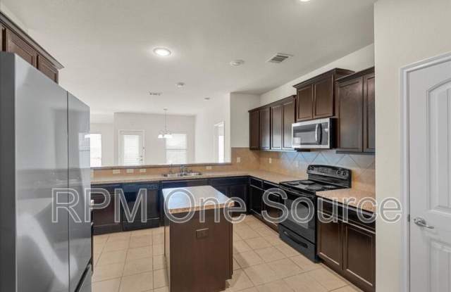 1729 Park Trails Blvd. Gallery 2