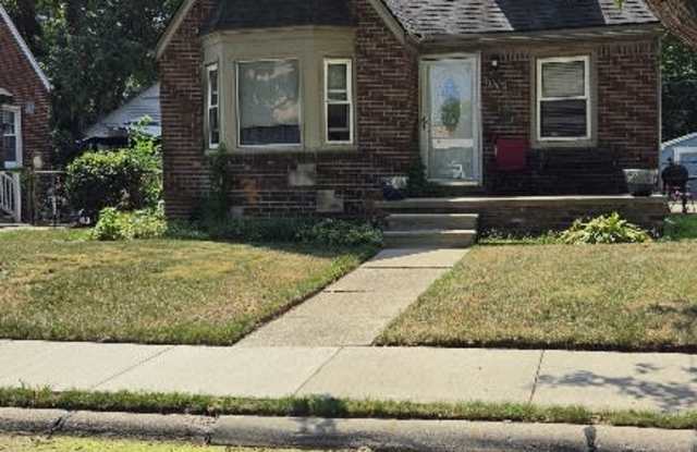 15280 Couzens Avenue Gallery 1