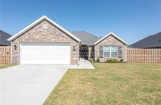 4812  W Monaco  BND photos photos