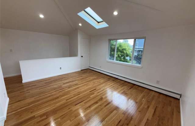 69-41 Burchell Avenue Gallery 4