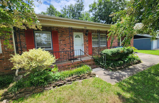 818 Williams Street - 818 Williams Street, Jacksonville, NC 28540