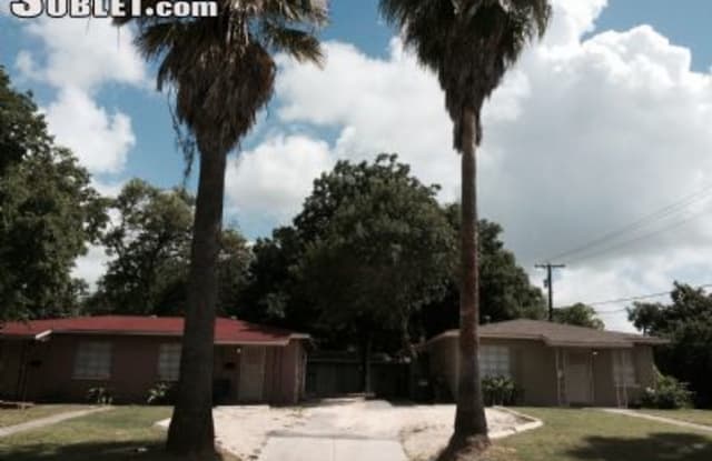 2403 Elmendorf Unit: 2 - 2403 North Elmendorf Street, San Antonio, TX 78201