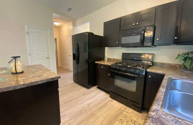 Modern 3 Bedroom Home on Bloomington's West Side photos photos