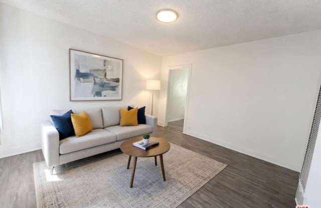 2621 Magnolia Ave unit: 2621 1/4 photos photos