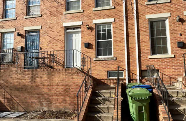 Charming 2 Bedroom/2 Bathroom in Upper Fells Point, MD! photos photos