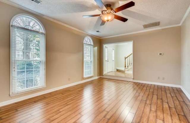 9116 Old Barnette Place Gallery 3