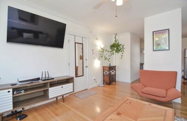 34 Almont St. Gallery 3