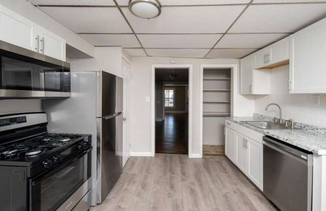 428 7th Avenue - 2 photos photos