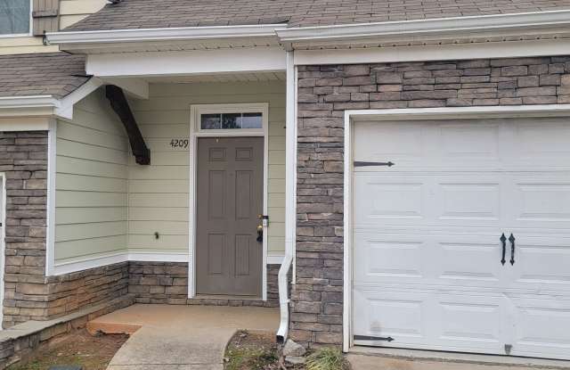 2 Story-Townhome - 1 Car Garage - Gated Community - Camp Creek photos photos