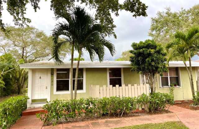 7210 Southgate Blvd photos photos