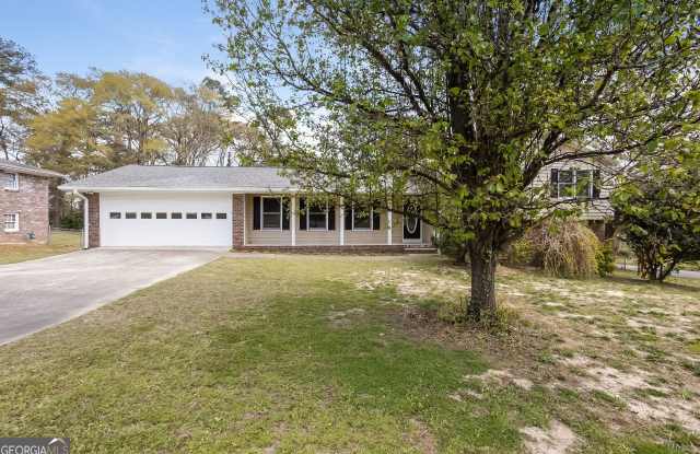 680 N Kingsley Drive - 680 North Kingsley Drive, Lithia Springs, GA 30122