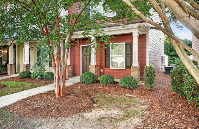 Townhouse in Hampton Forest Gallery 1
