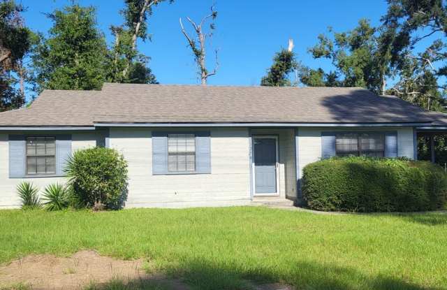 THREE BEDROOM, TWO BATH photos photos THREE BEDROOM, TWO BATH photos photos