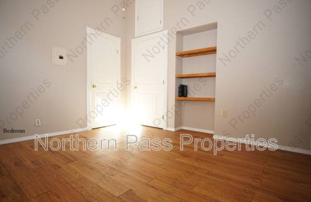 1104 Myrtle Gallery 4