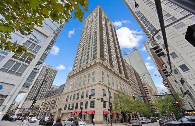 10 E Delaware Street unit: 27E photos photos