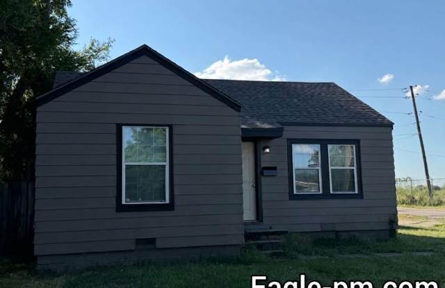 2 Bedroom 1 Bath Home for Rent Gallery 1