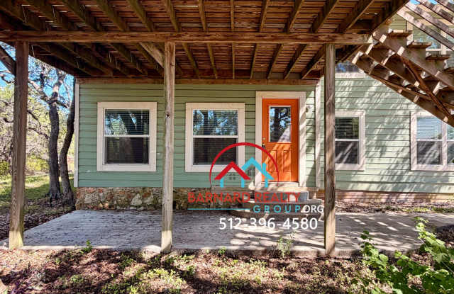 Available Now: 2 Bed 1 Bath with Majority of Bills Paid in the Country! Gallery 4