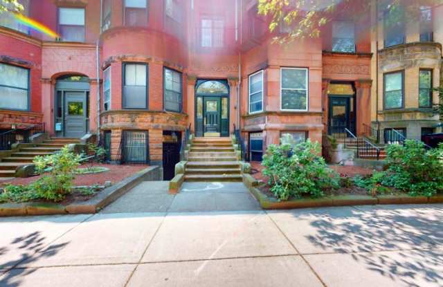 1069 Beacon St. photos photos