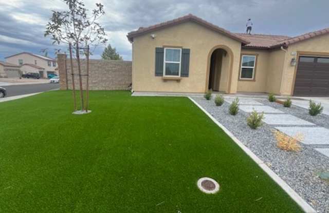 Charming Single-Story Home for Rent – Energy Efficient  Low Maintenance photos photos