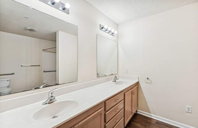 Woodland Crossing photos photos