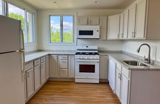 3016 TAYLOR AVENUE photos photos