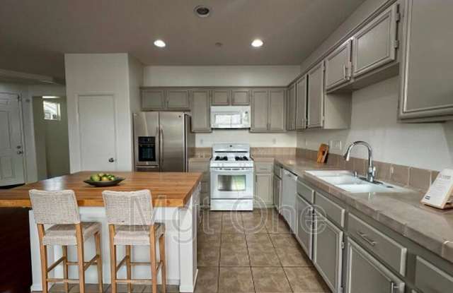 4485 Spring Knolls Ct. Gallery 4