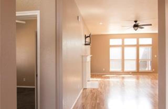 921 Churchhill Drive Gallery 3