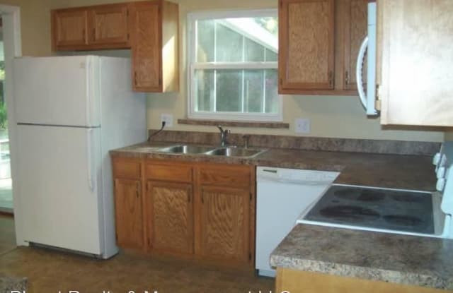 3721 Rogero Gallery 3