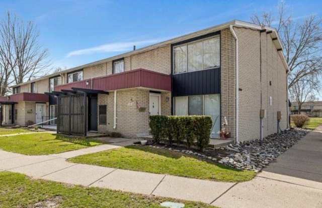 8299 Karam Blvd - 8299 Karam Boulevard, Warren, MI 48093