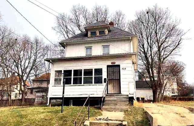 525 S State Ave photos photos