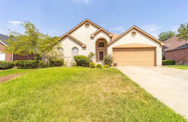 904 Becker Drive - 904 Becker Drive, Euless, TX 76039