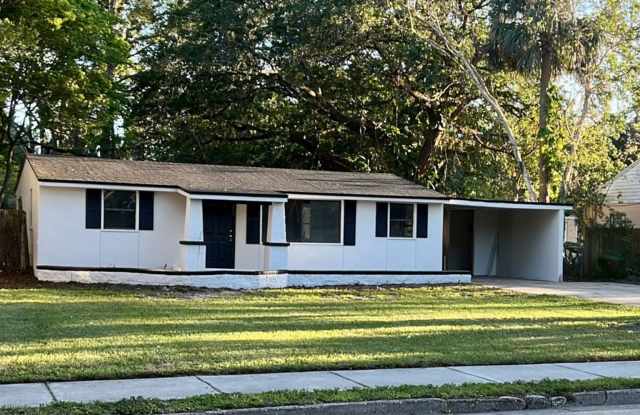 Renovated 3/1 w/carport and detached garage photos photos Renovated 3/1 w/carport and detached garage photos photos