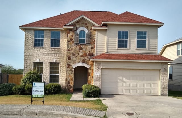 7910 Sterling Manor - 7910 Sterling Mnr, Converse, TX 78109