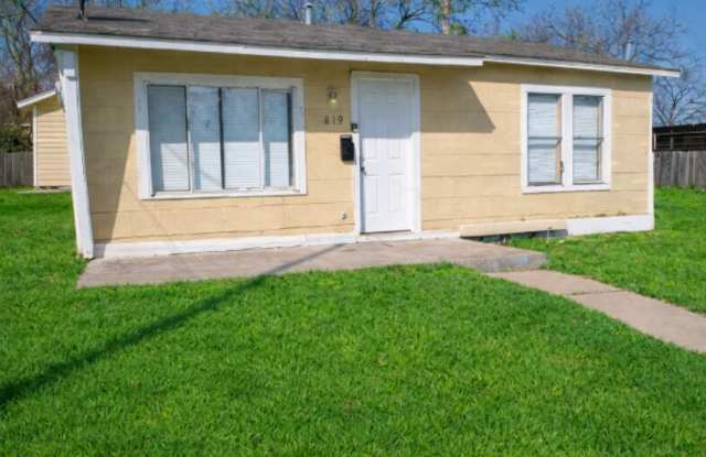 Great Home Near AT&T Center and Downtown! Gallery 3
