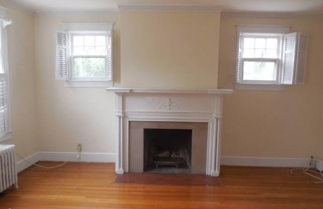 1410 33rd Street, NW Gallery 2