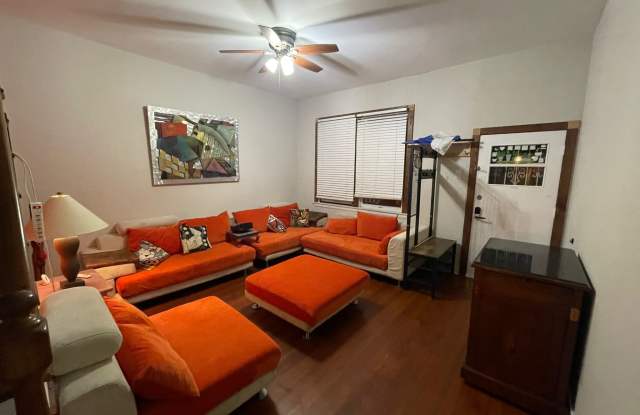 11235 S Forrestville Ave - 11235 South Forrestville Avenue, Chicago, IL 60628