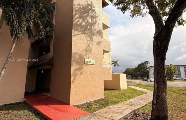 10801 SW 109th Ct photos photos