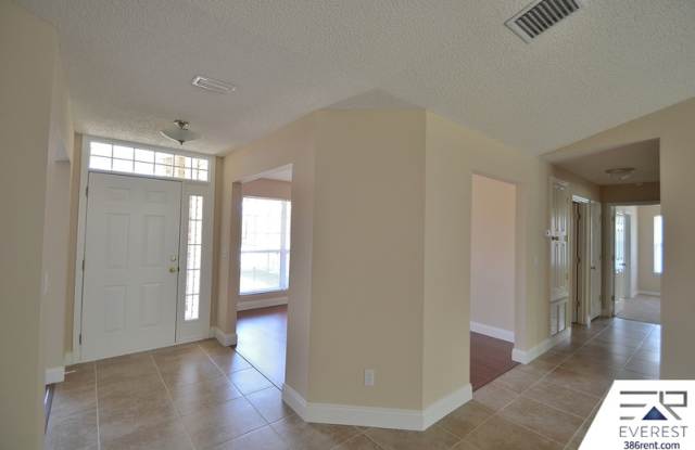 30 Lancelot Drive Gallery 4
