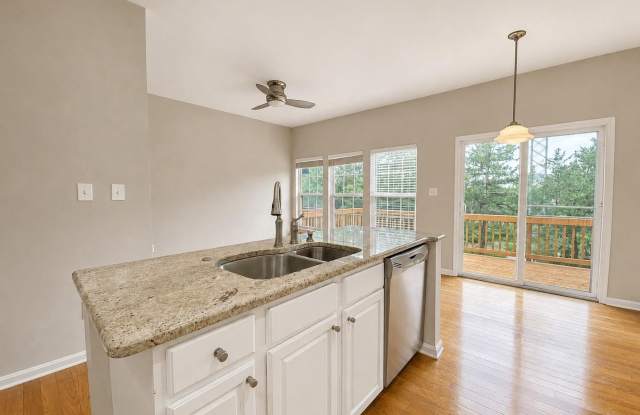 21002 KITTANNING Lane Gallery 3
