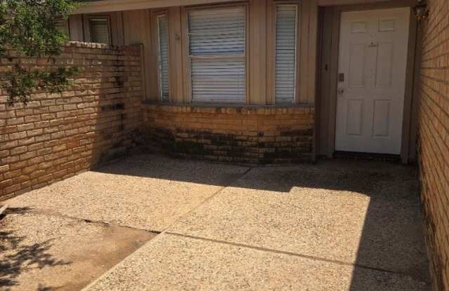4011 W Illinois Ave photos photos