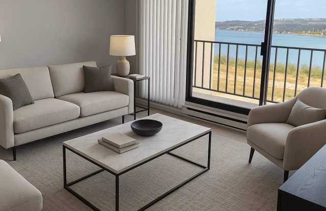 Lakewood Apartments at Lake Merced Gallery 4
