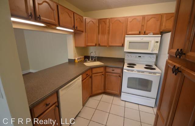 1624 S Pine Ridge Circle #D2 Gallery 3