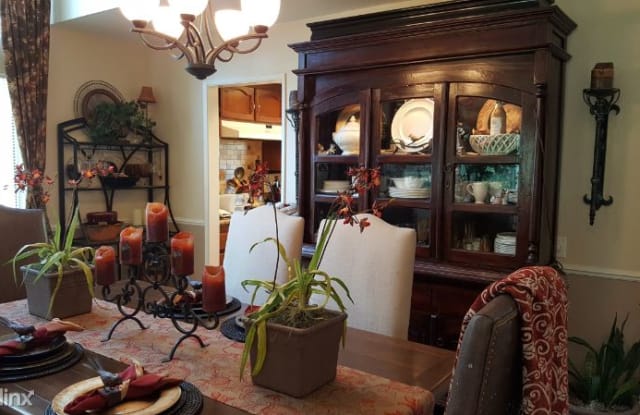 23878 Cypress Ln Gallery 4