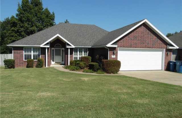 3002 Scotia  LN - 3002 Scotia Lane, Bentonville, AR 72712