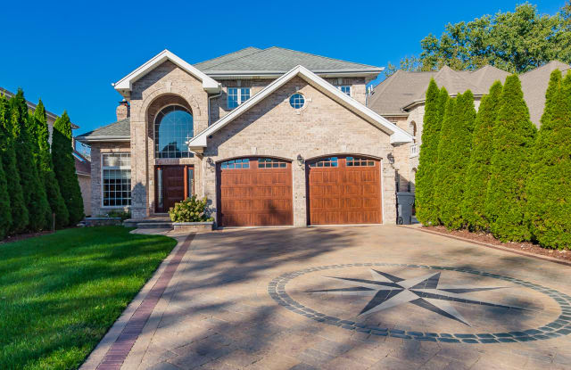 1438 Wedgewood Avenue - 1438 Wedgewood Avenue, Des Plaines, IL 60018