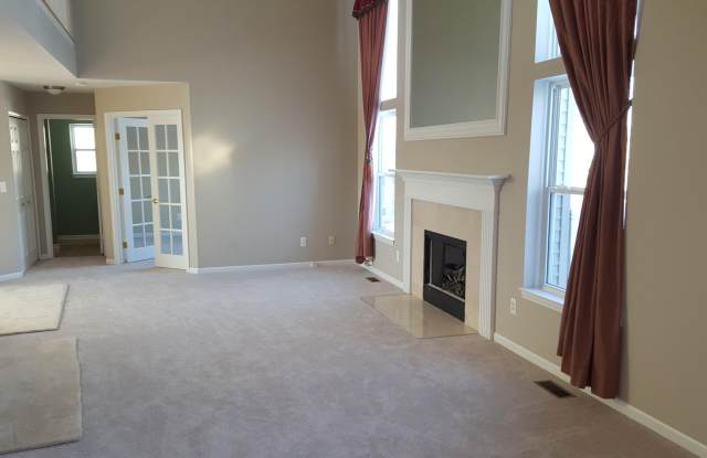 2270 Hickory Point Drive Gallery 4