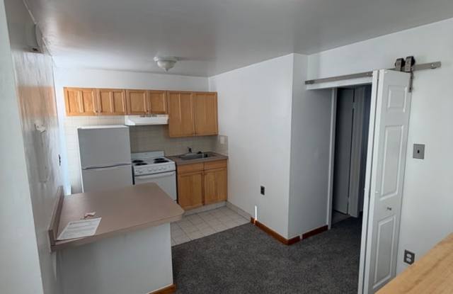 1430 West Ritner Street - 3 photos photos