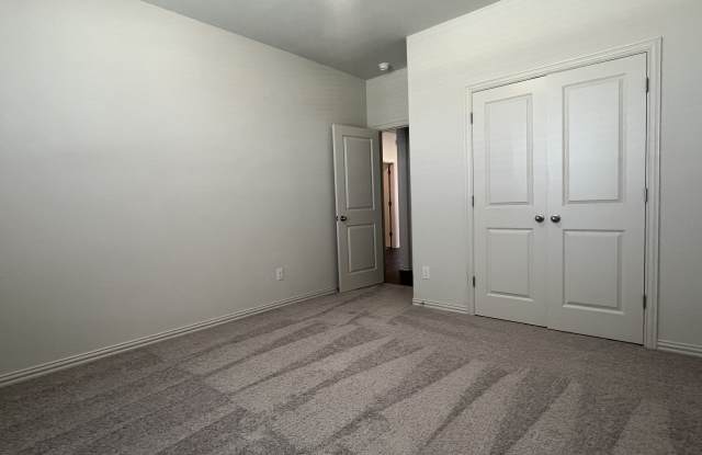 16108 Hidden Cove Dr Gallery 4